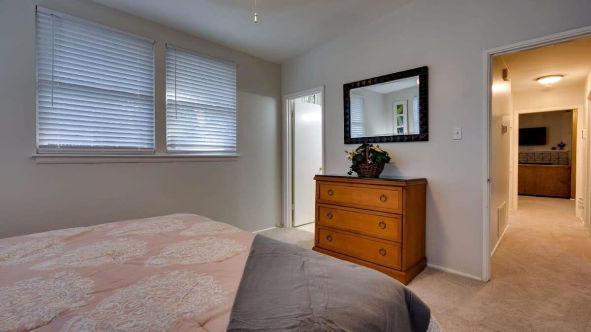 Halcyon Hangout-Mins To Downtown-Ping Pong-Pets Savannah Exteriör bild