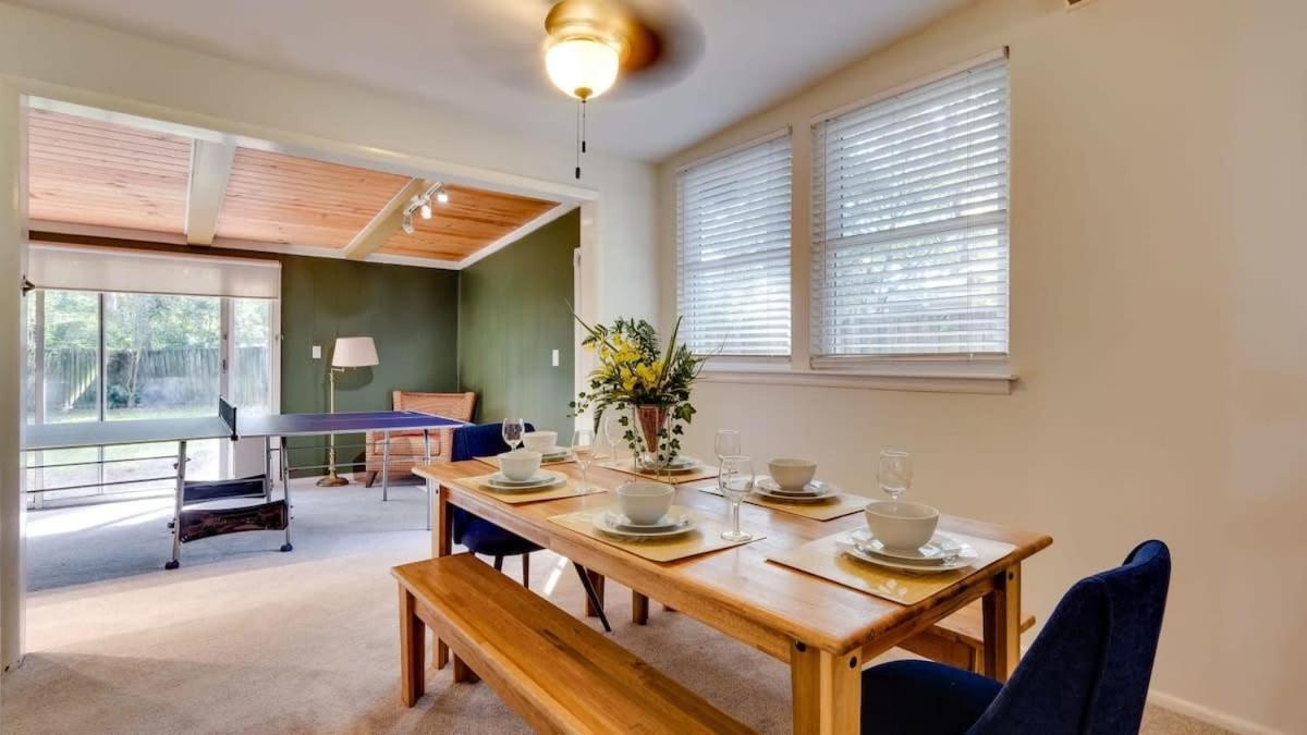Halcyon Hangout-Mins To Downtown-Ping Pong-Pets Savannah Exteriör bild
