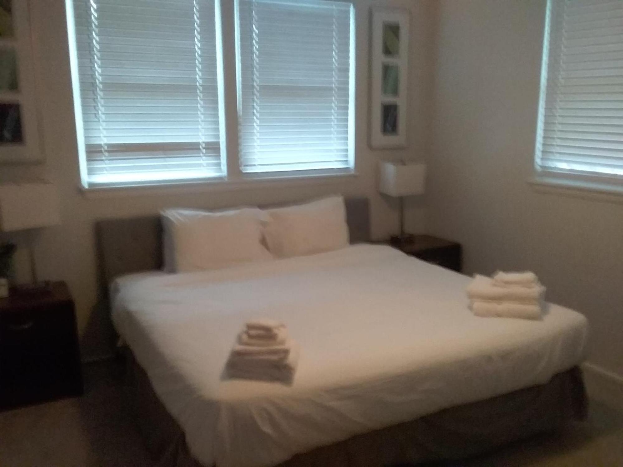 Halcyon Hangout-Mins To Downtown-Ping Pong-Pets Savannah Exteriör bild