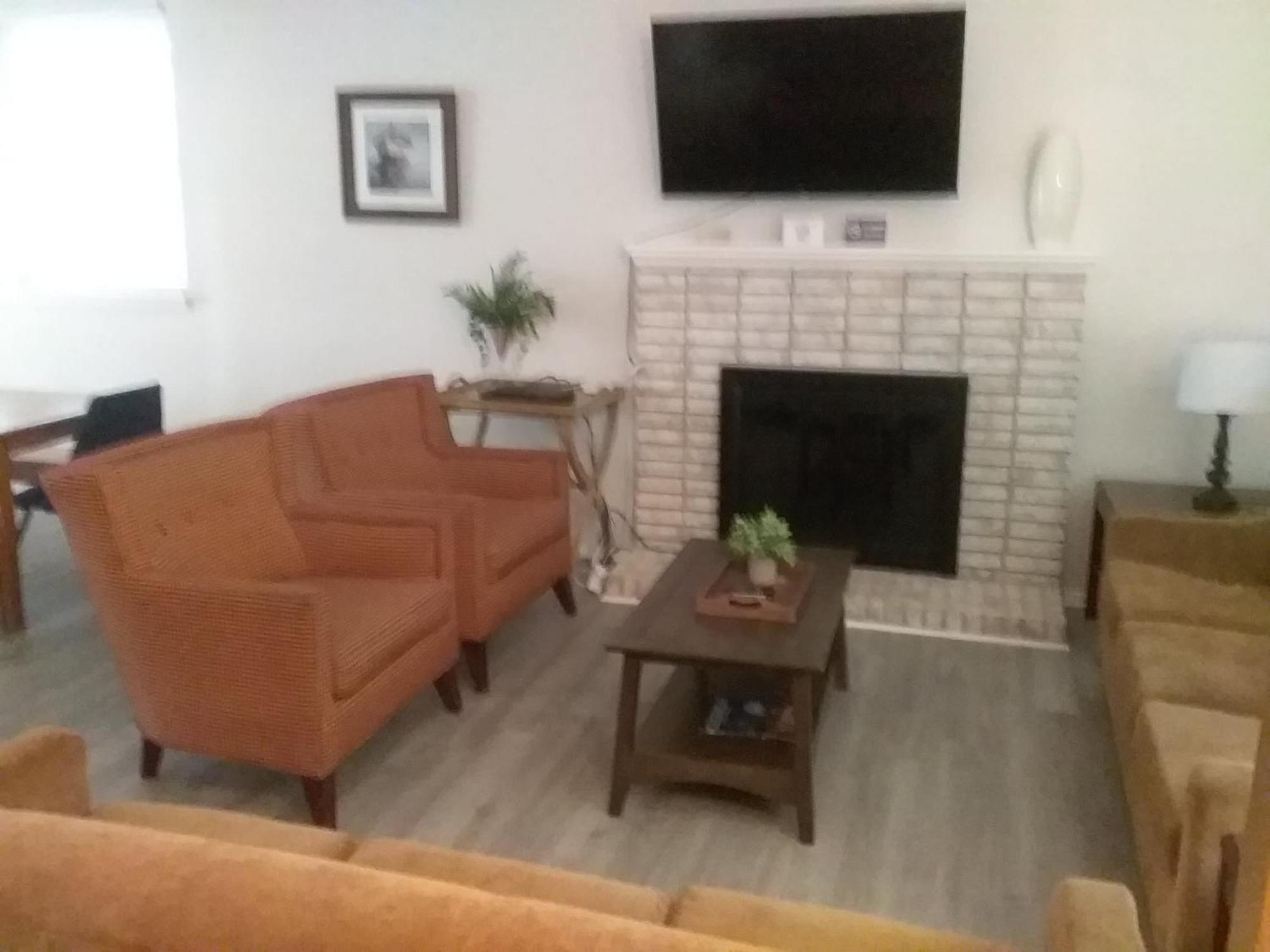 Halcyon Hangout-Mins To Downtown-Ping Pong-Pets Savannah Exteriör bild